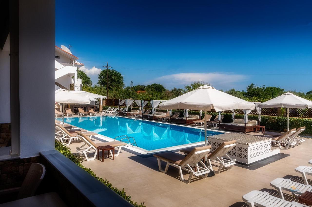 Chandris Apartments Kavos Exterior photo