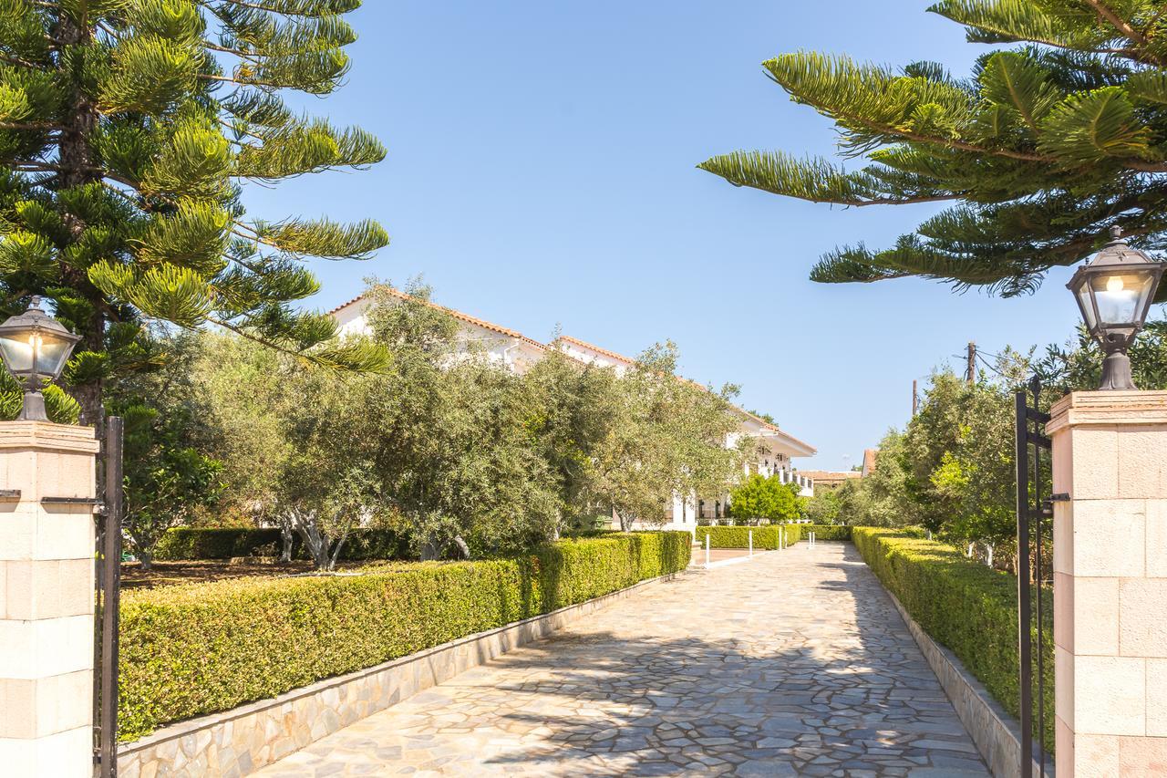 Chandris Apartments Kavos Exterior photo