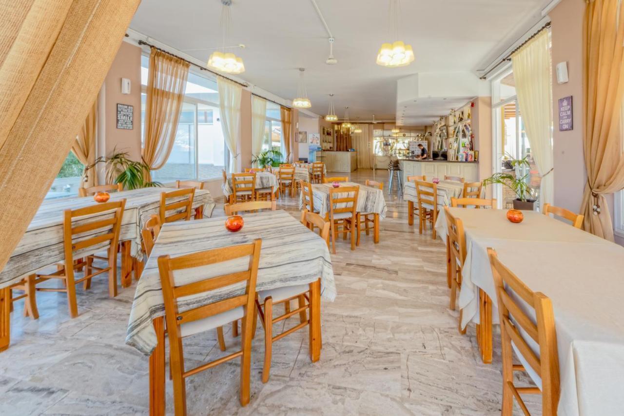 Chandris Apartments Kavos Exterior photo